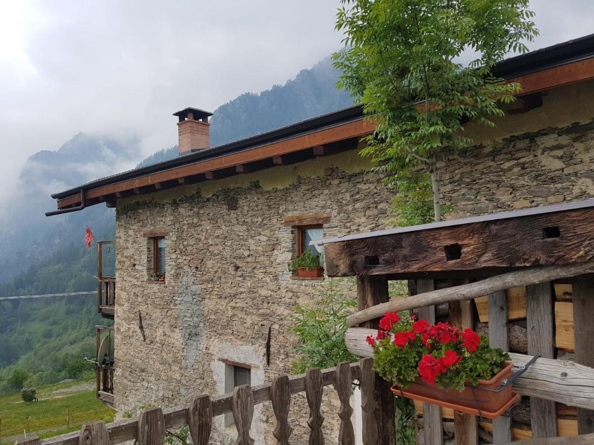 Agri-B&B Lou Col Canosio Exterior foto